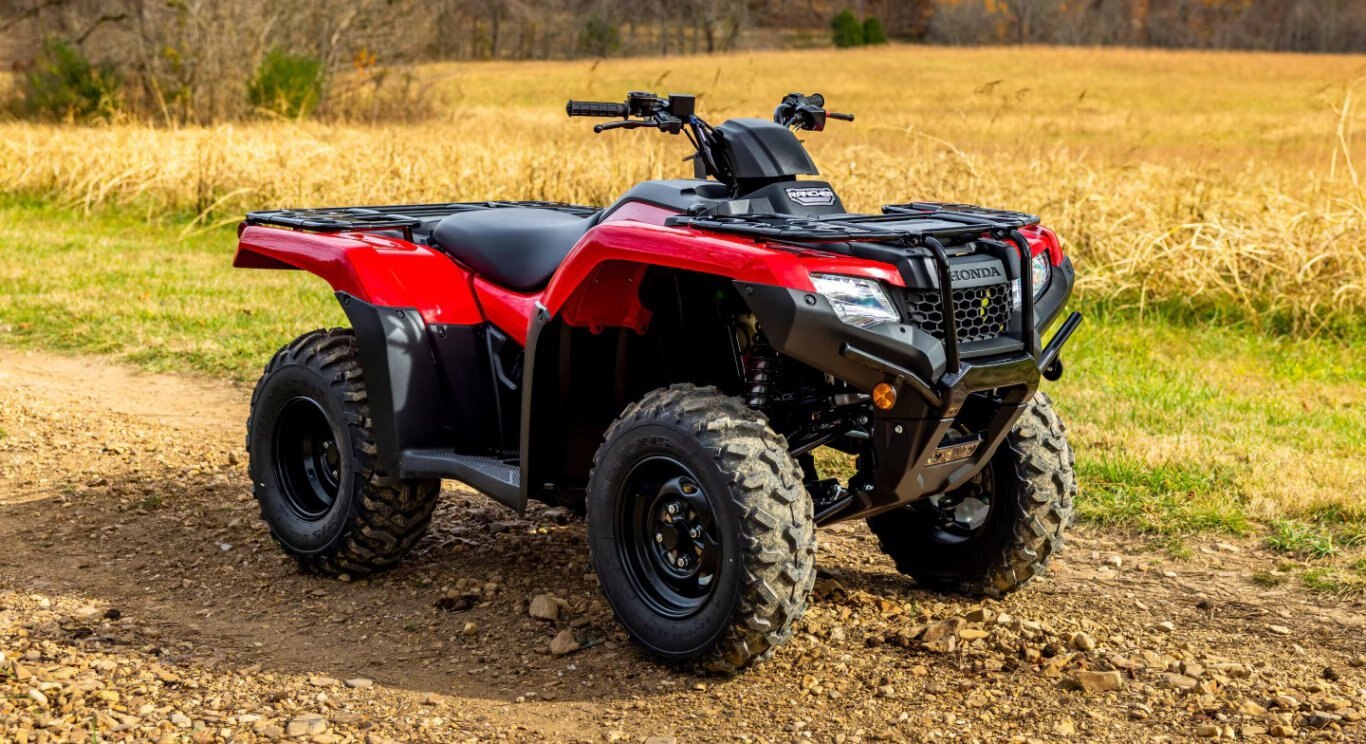 2025 Honda Rancher TRX420 Hero Red