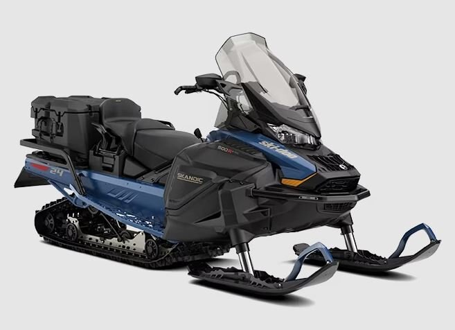 2025 Ski-Doo Skandic SE Rotax® 900 ACE™ Dusty Navy and Black