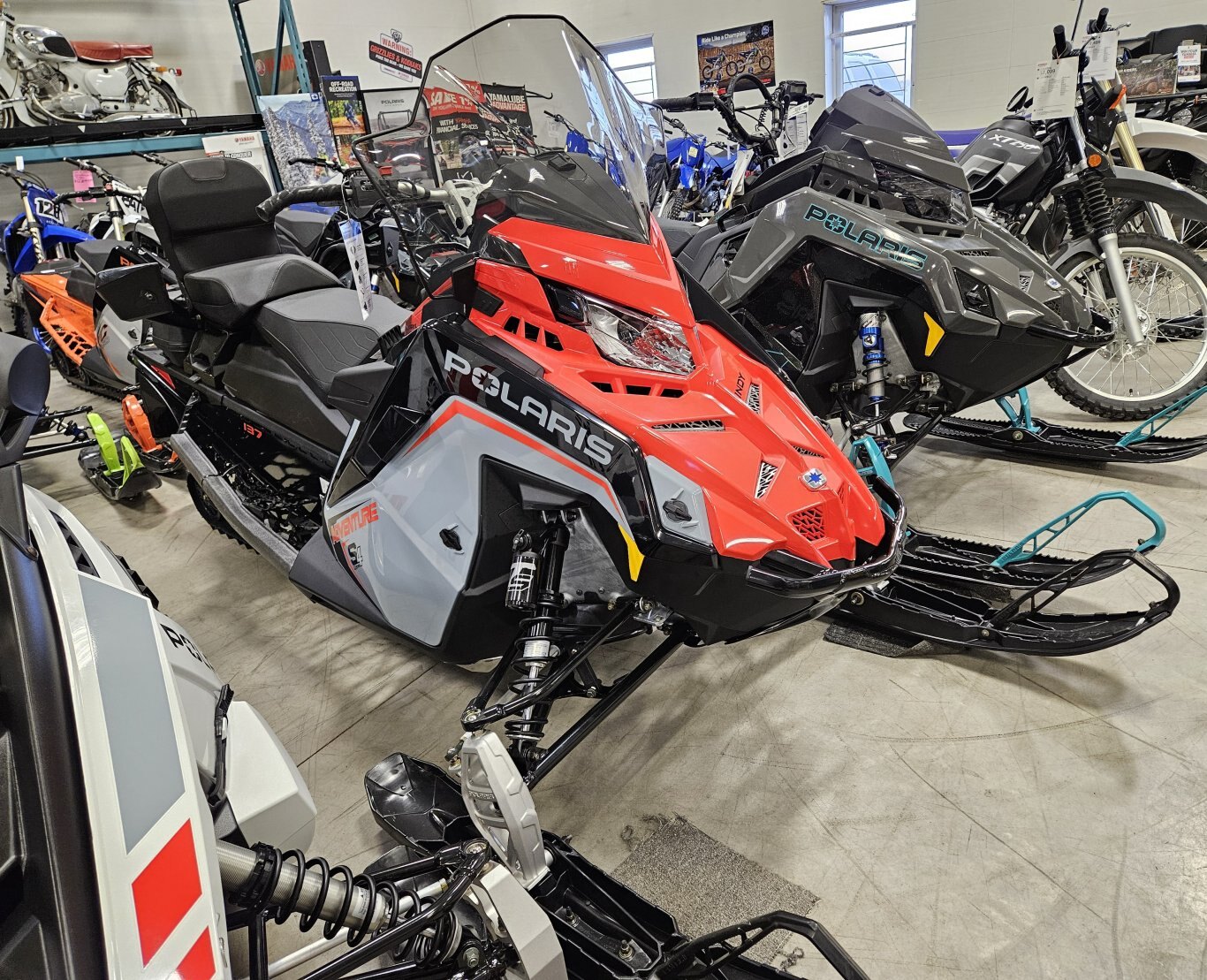 2025 Polaris PROSTAR S4 INDY ADVENTURE 137