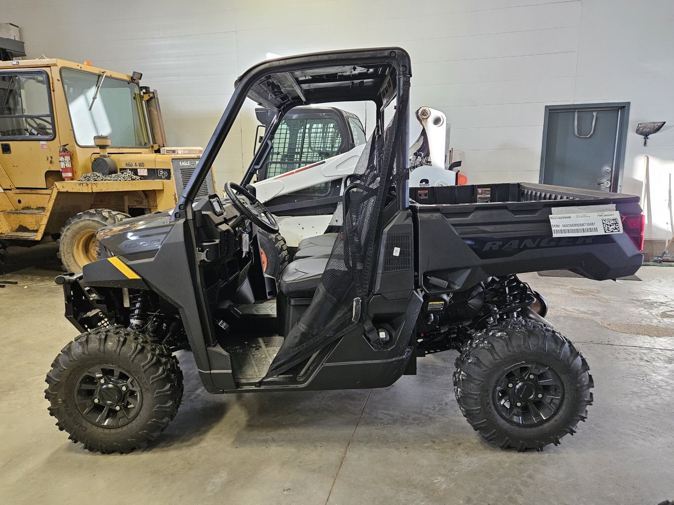 2025 Polaris RANGER 1000 PREMIUM 3 SEAT GRANITE GRAY