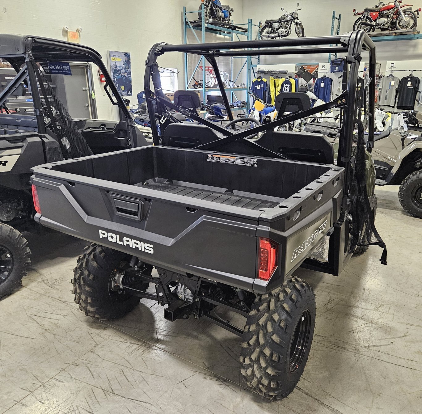 2025 Polaris RANGER 570 Full Size