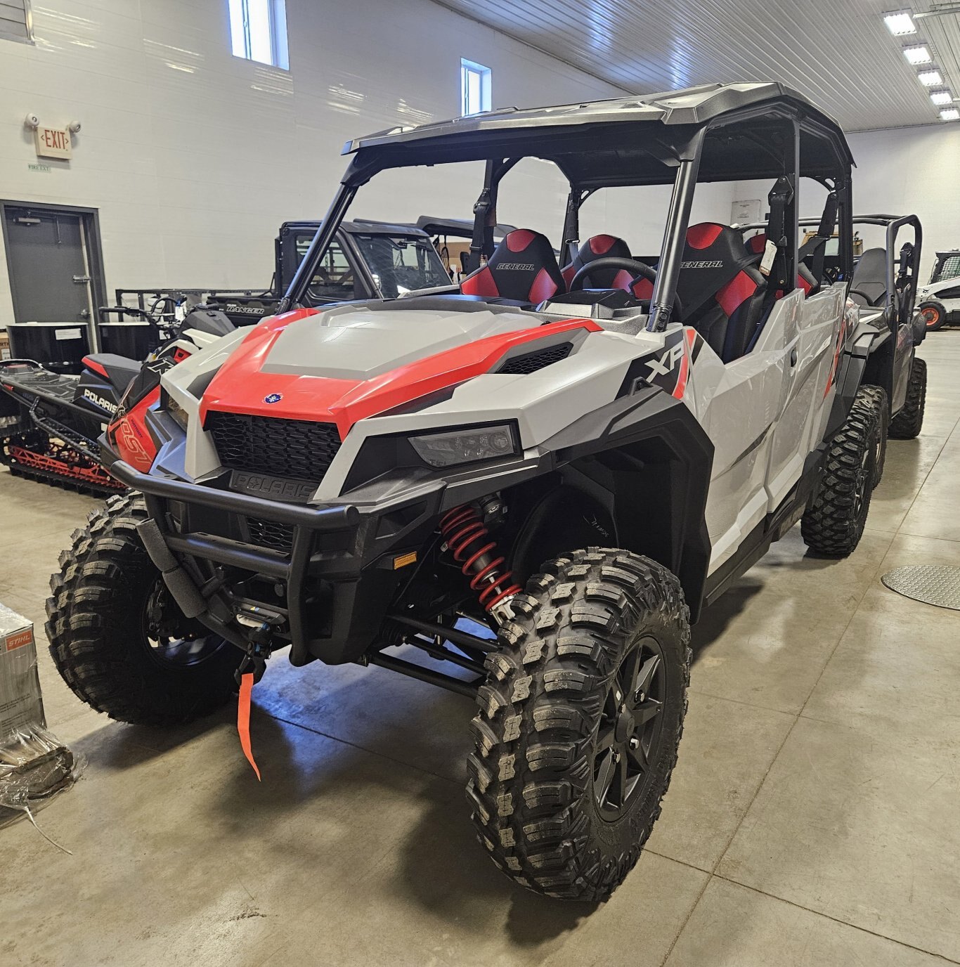 2025 Polaris GENERAL XP 4 1000 Sport