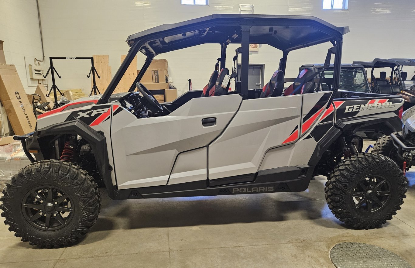 2025 Polaris GENERAL XP 4 1000 Sport