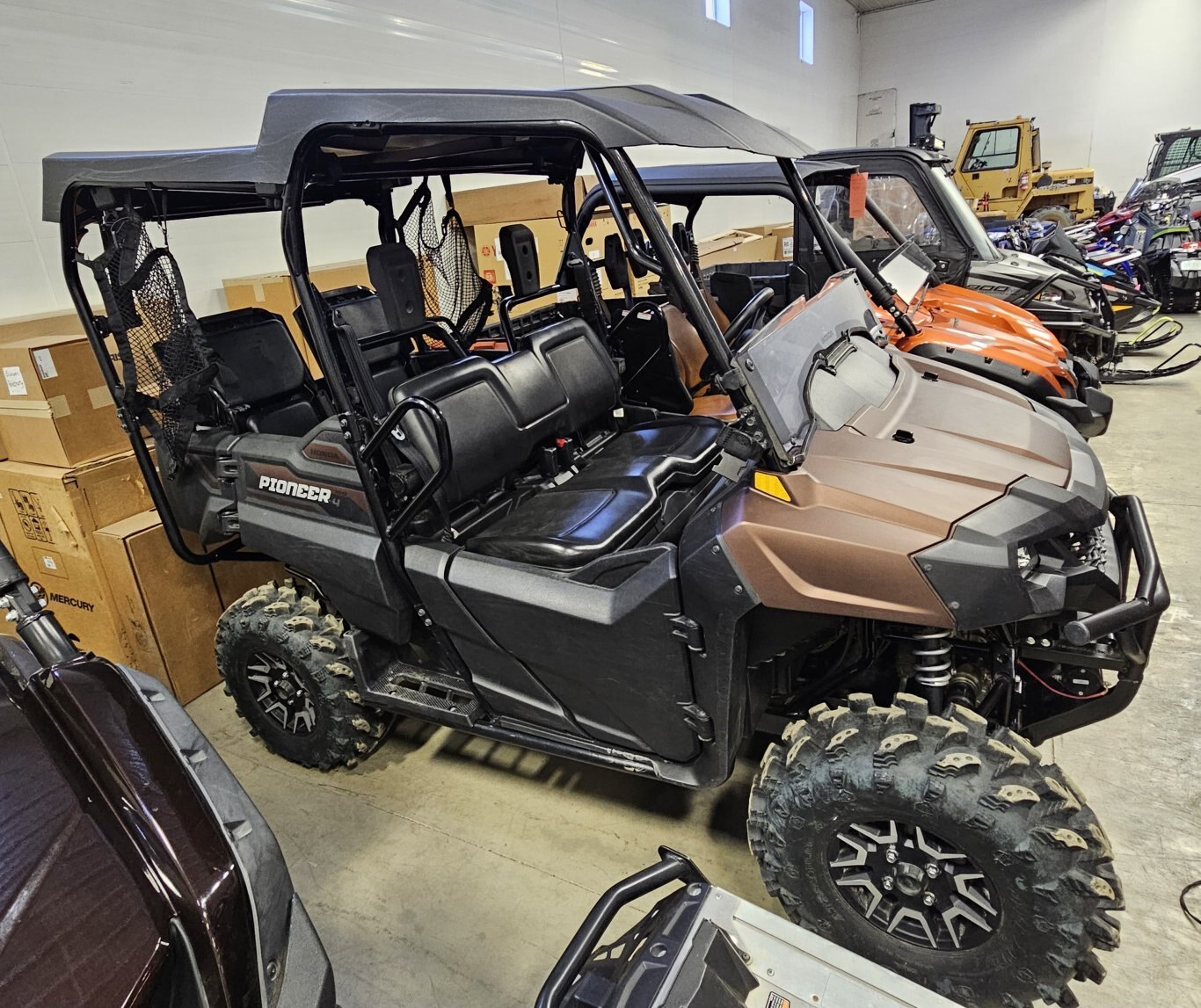 2022 HONDA PIONEER 700 4 DELUXE