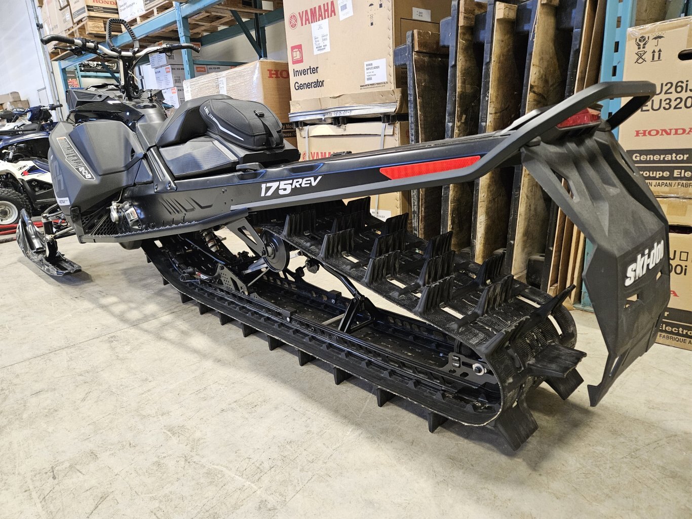 2018 SKI DOO SUMMIT SP ROTAX 850 E TEC 175