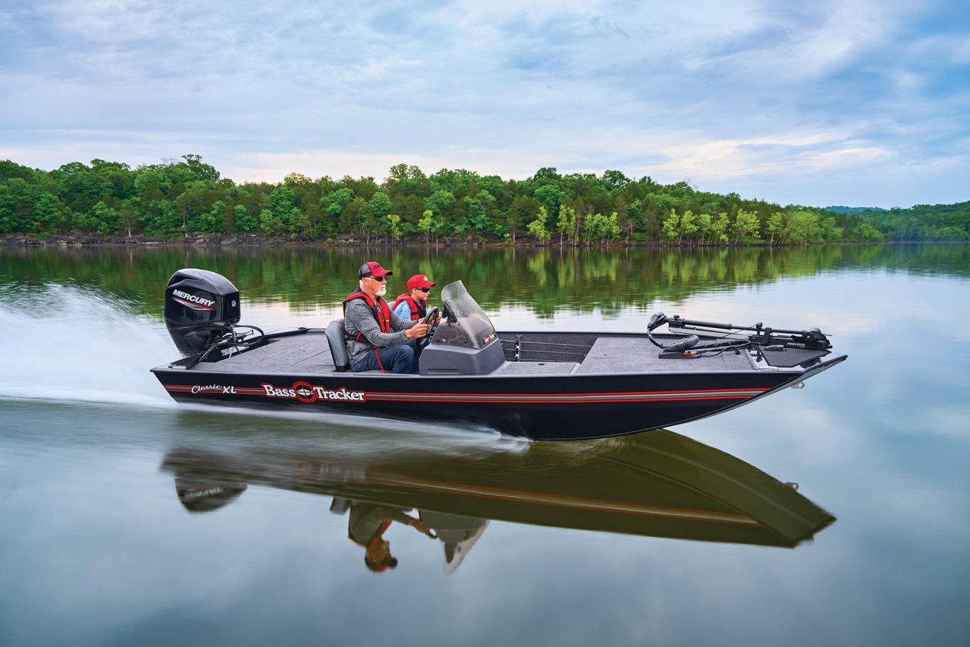 2025 BASS TRACKER® Classic XL