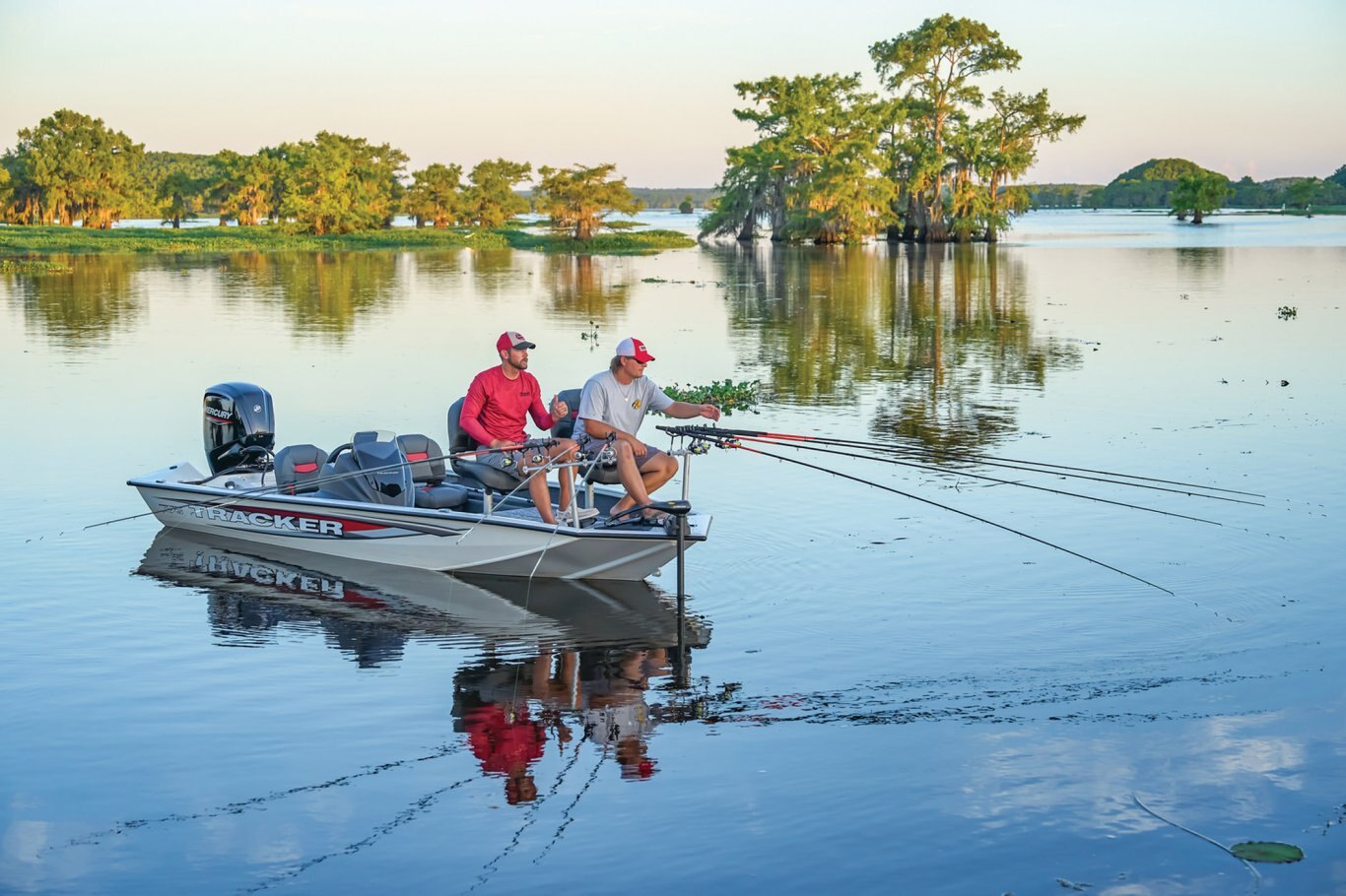 2025 Tracker PRO TEAM™ 175 CRAPPIE EDITION