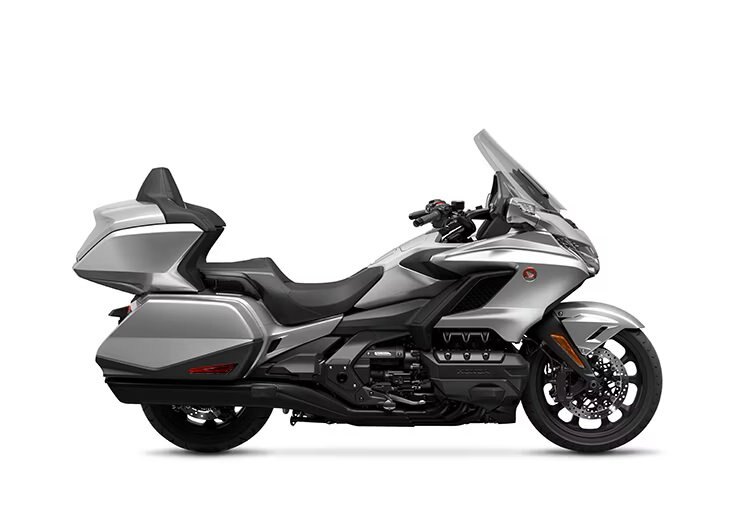 2025 Honda Gold Wing Tour DCT Digital Silver Metallic