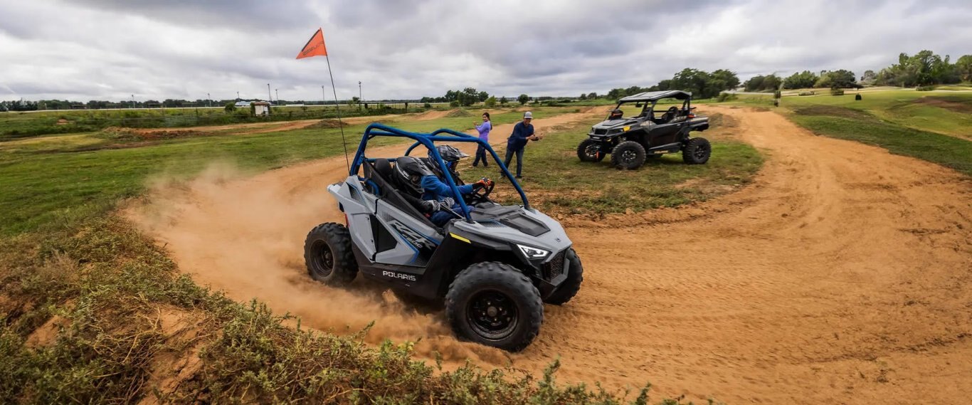 2026 Polaris® RZR 200 EFI Indy Red