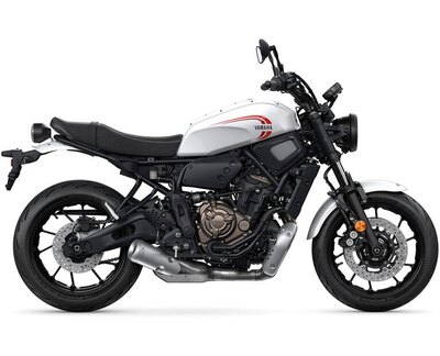 2026 Yamaha XSR700 Heritage White