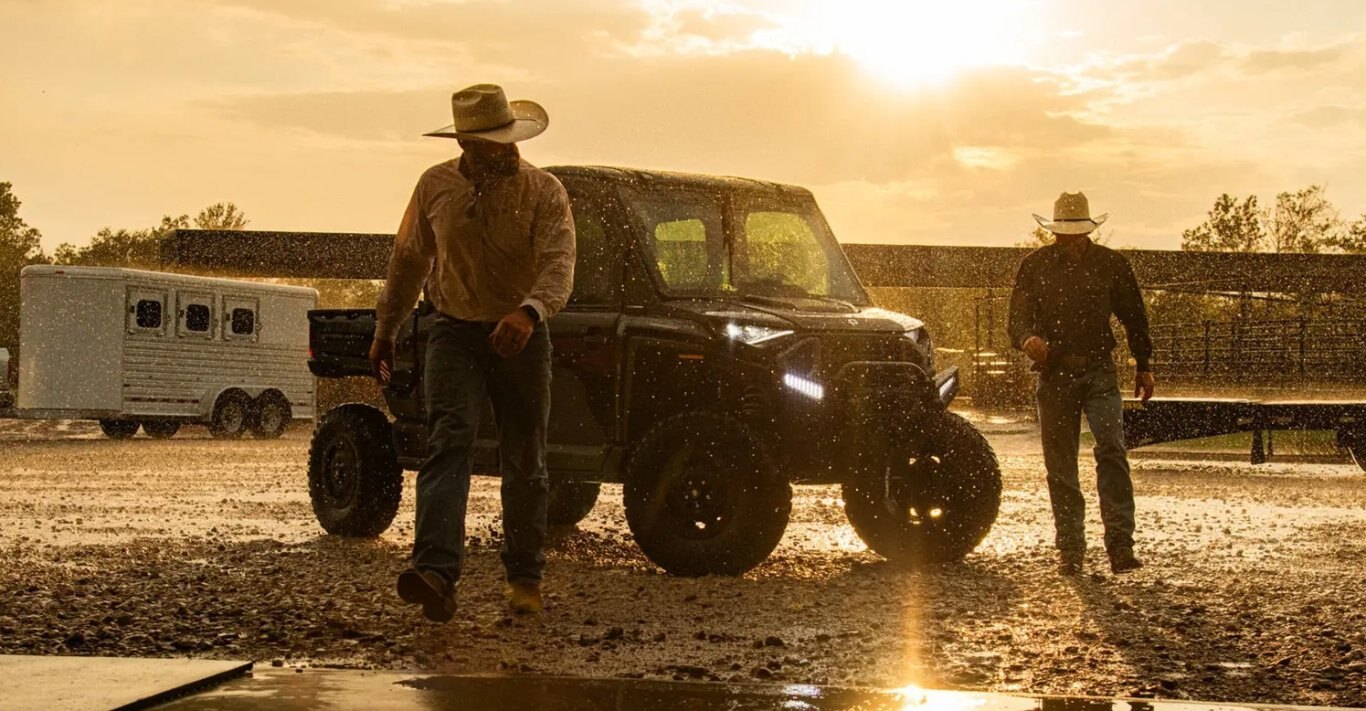 2027 Polaris® RANGER CREW XD 1500 NorthStar Texas Edition Gloss Black Crystal