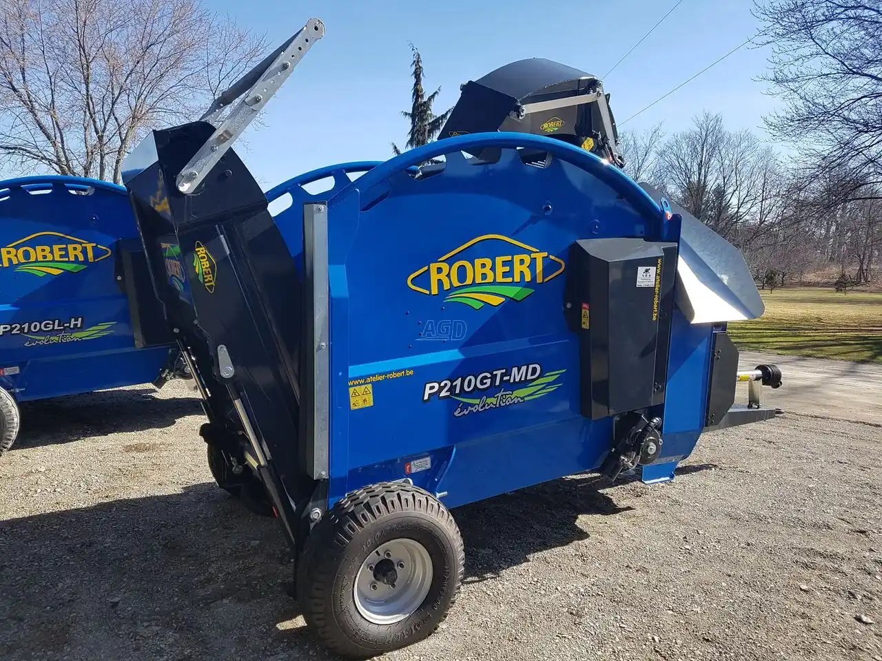 2023 Robert P210GTM baylage/straw spreader