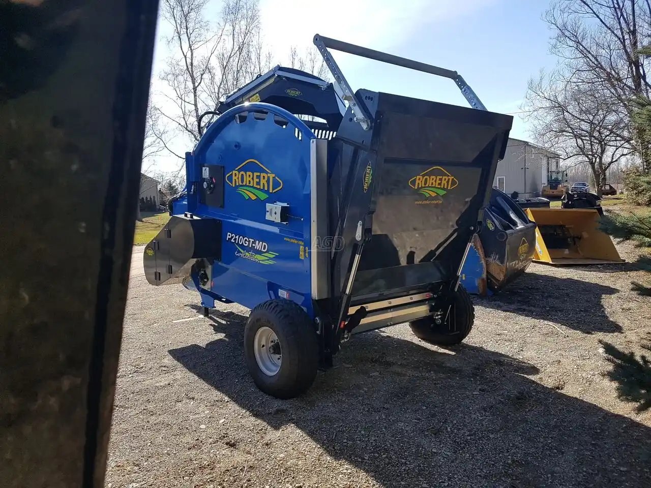 2023 Robert P210GTM baylage/straw spreader