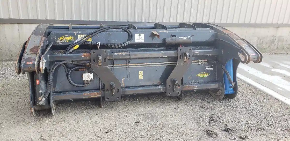 2016 Robert GMC250 shear bucket