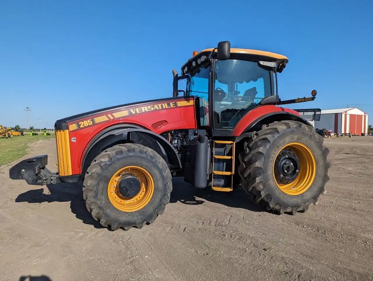 2018 Versatile 265