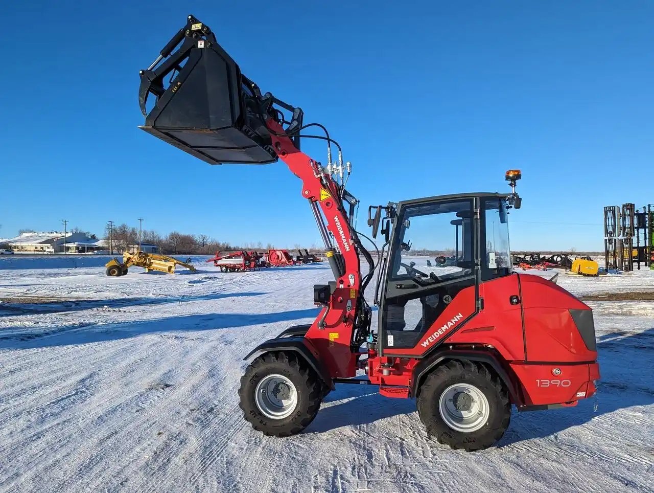 2023 Weidemann 1390