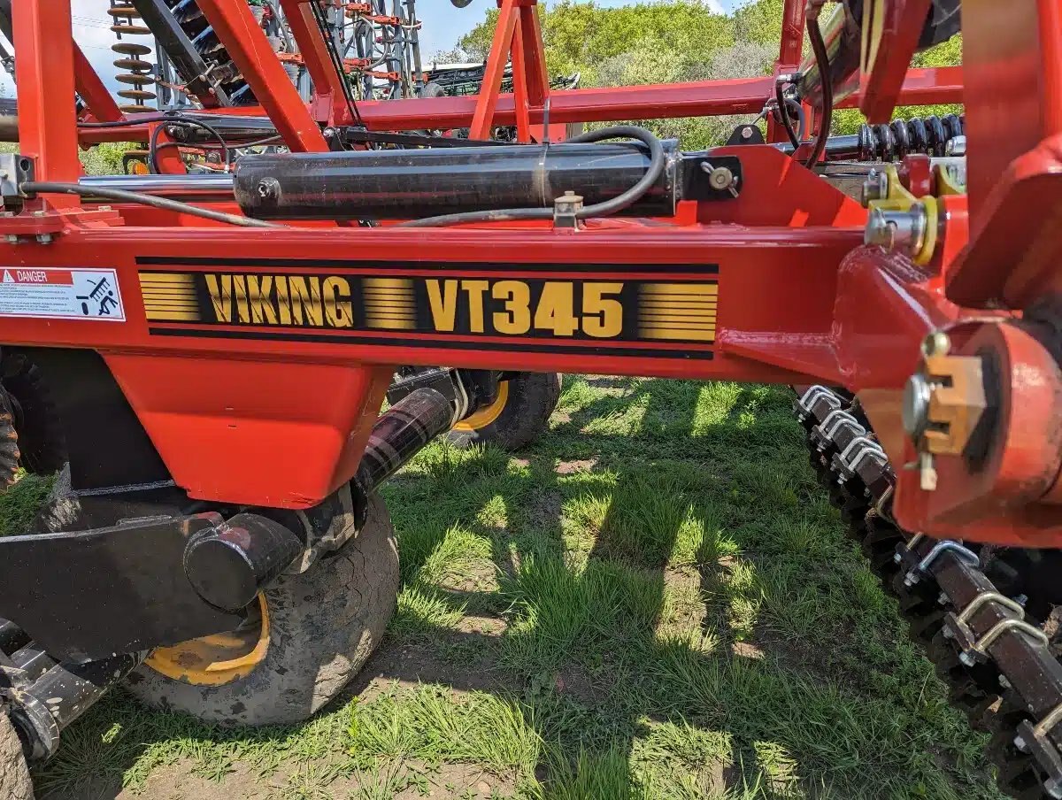 2022 Versatile VIKING 345