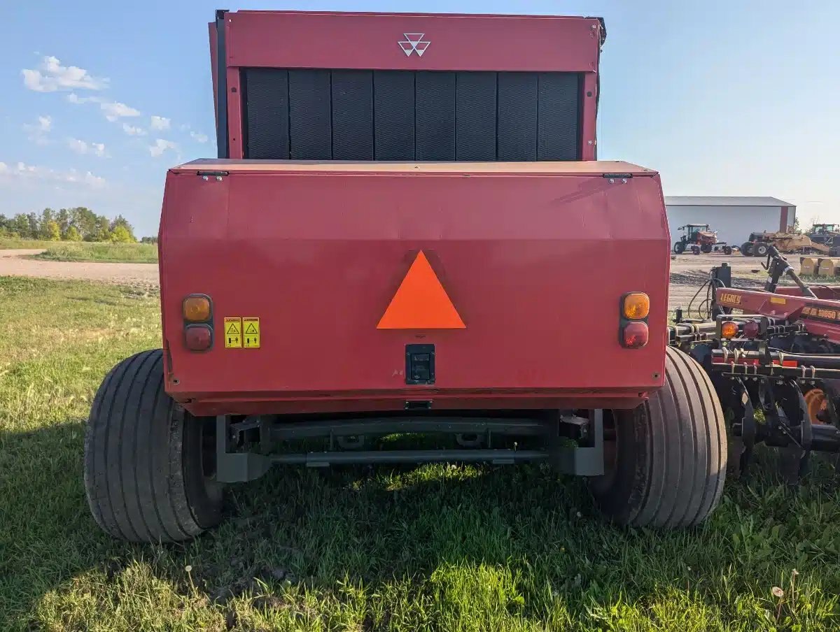 2021 Massey Ferguson 2956A