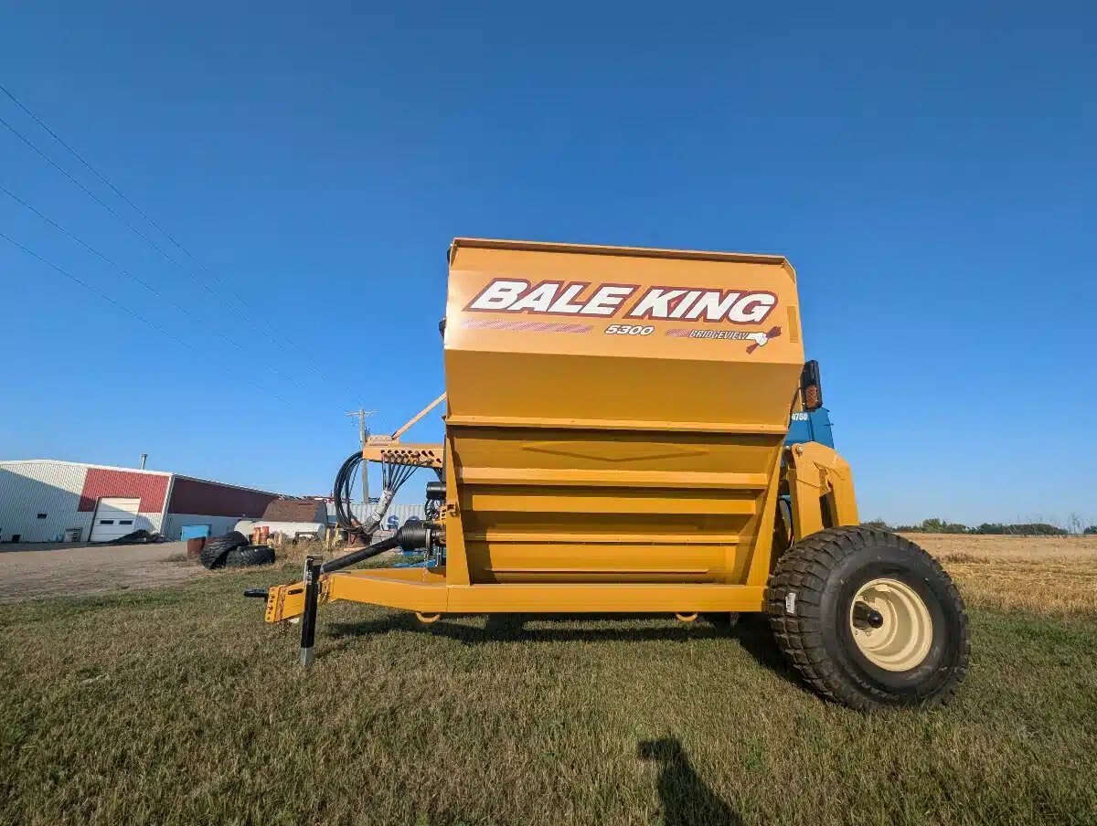 2024 Bale King 5300