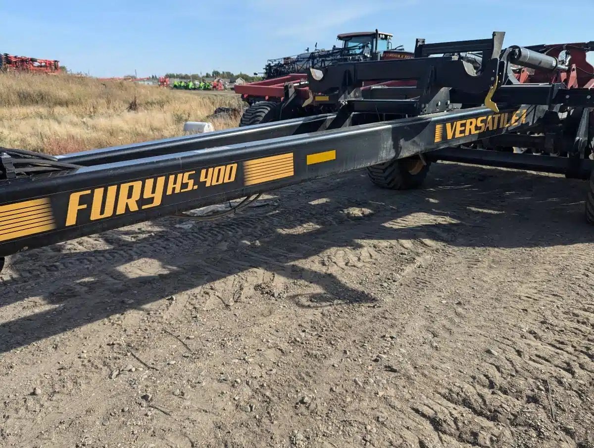 2017 Versatile Fury HS.400