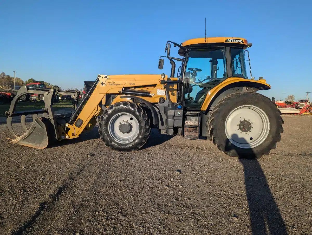 2013 Challenger MT545D