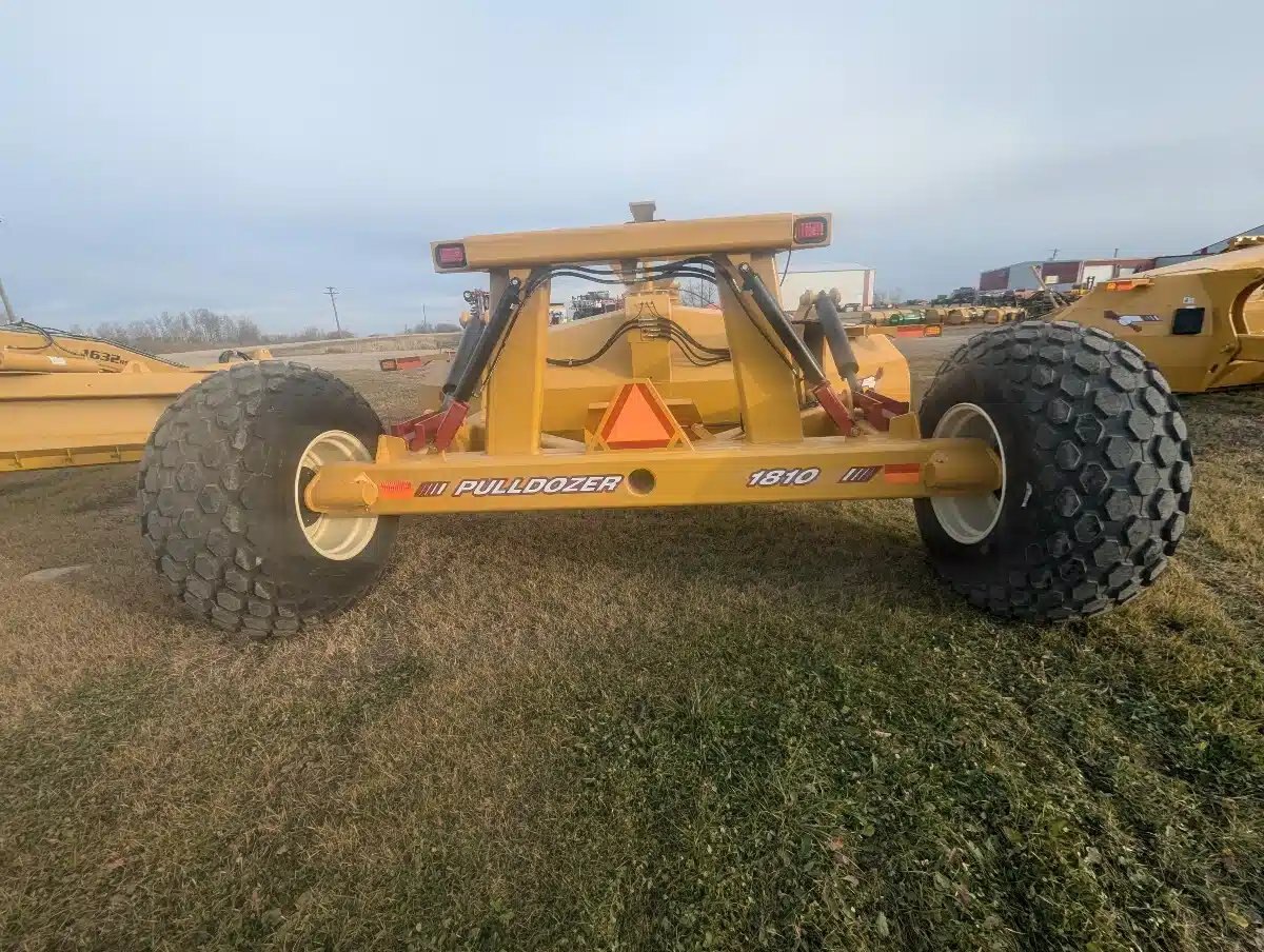 2024 Bridgeview PULLDOZER 1810