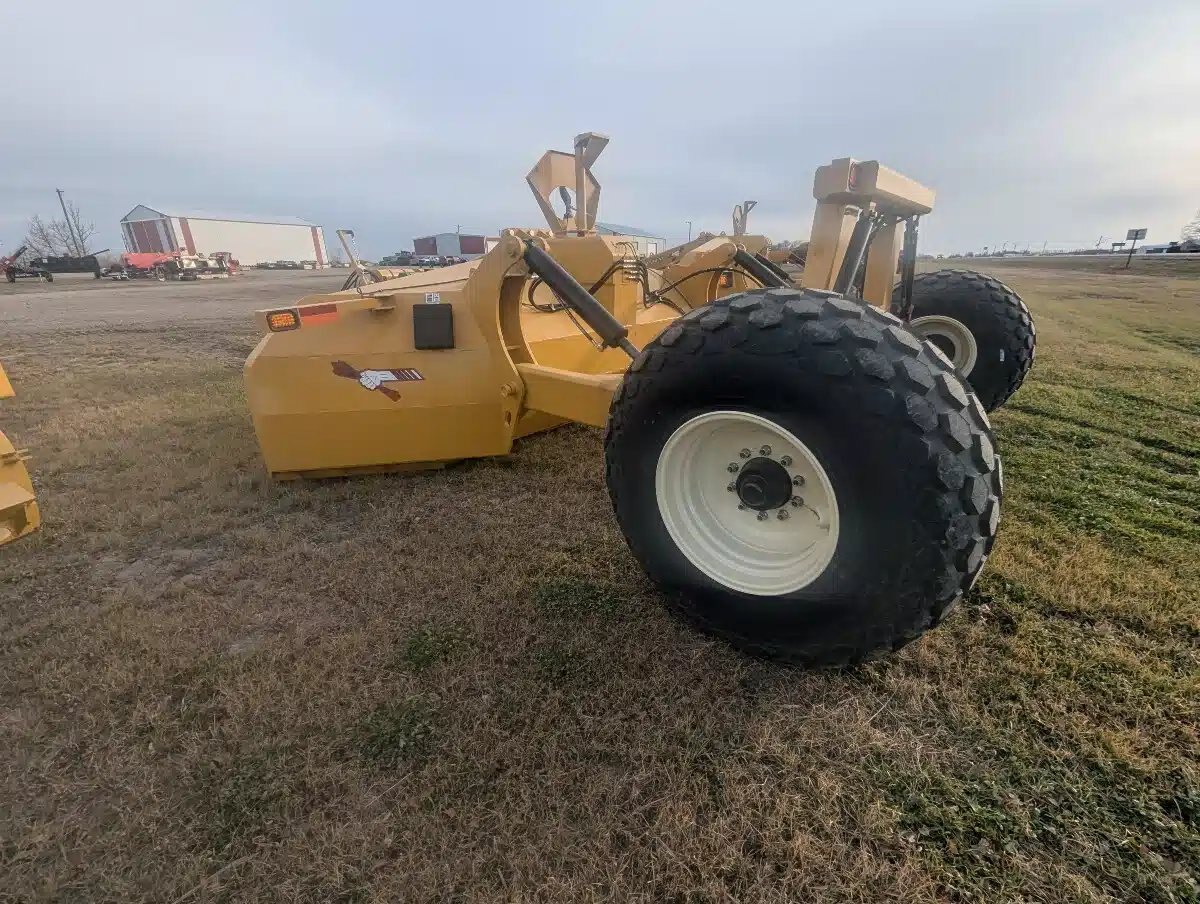 2024 Bridgeview PULLDOZER 1810