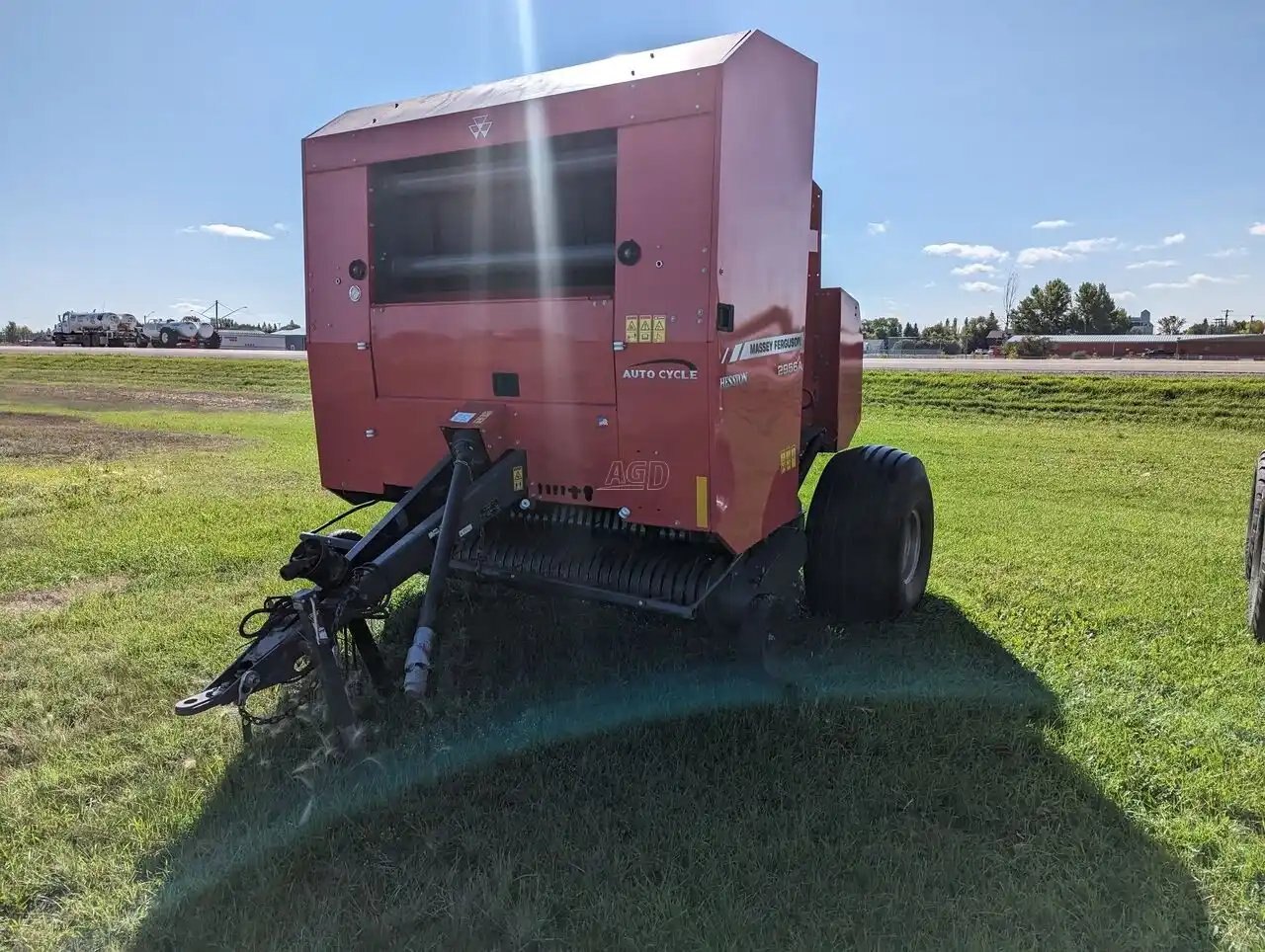 2019 Massey Ferguson 2956A