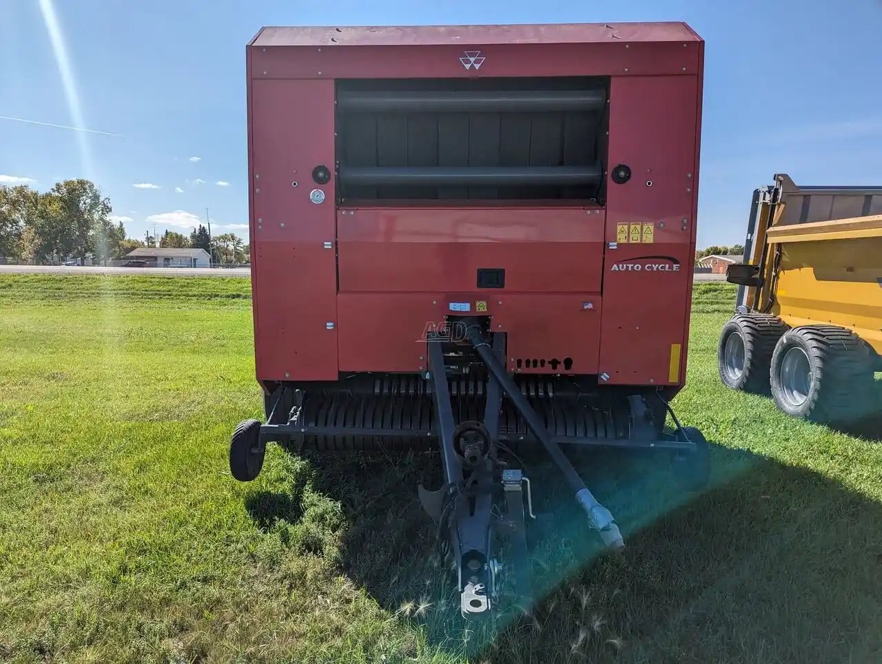 2019 Massey Ferguson 2956A