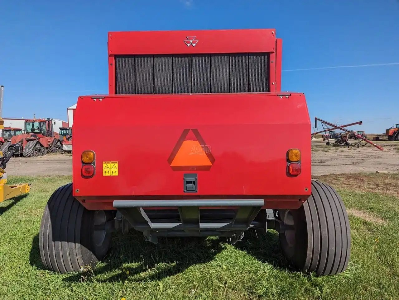 2019 Massey Ferguson 2956A