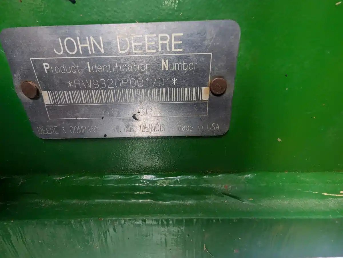 2002 John Deere 9320