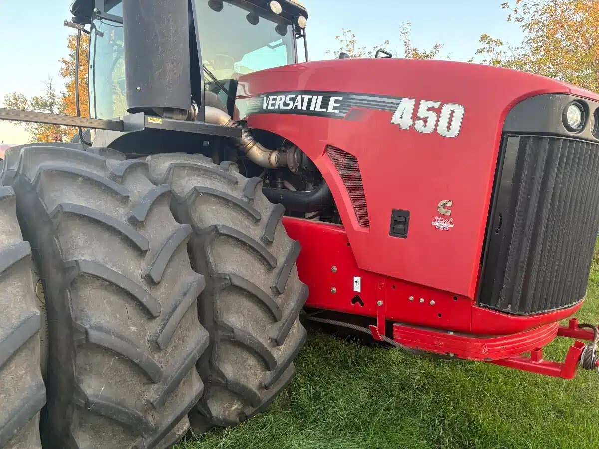 2013 Versatile 450