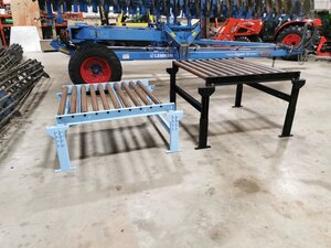 Extra Wide Gravity Roller Conveyor