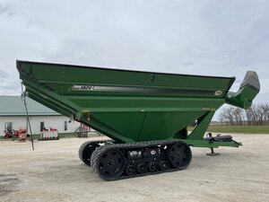 J&M 1521 22T Grain Cart w ST3 Tracks
