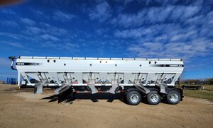 CSC 1545 DUALUSE c/w Scales Gravity Side Dump Seed Tender and Fertilizer Tender