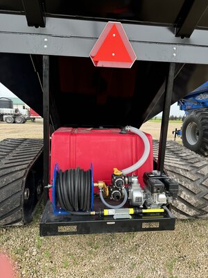 J&M RX1412 20T RIGHT HAND AUGER Grain Cart W Tracks