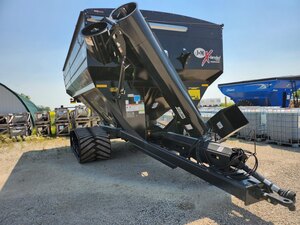 J&M RX1412 20T RIGHT HAND AUGER Grain Cart W Tracks