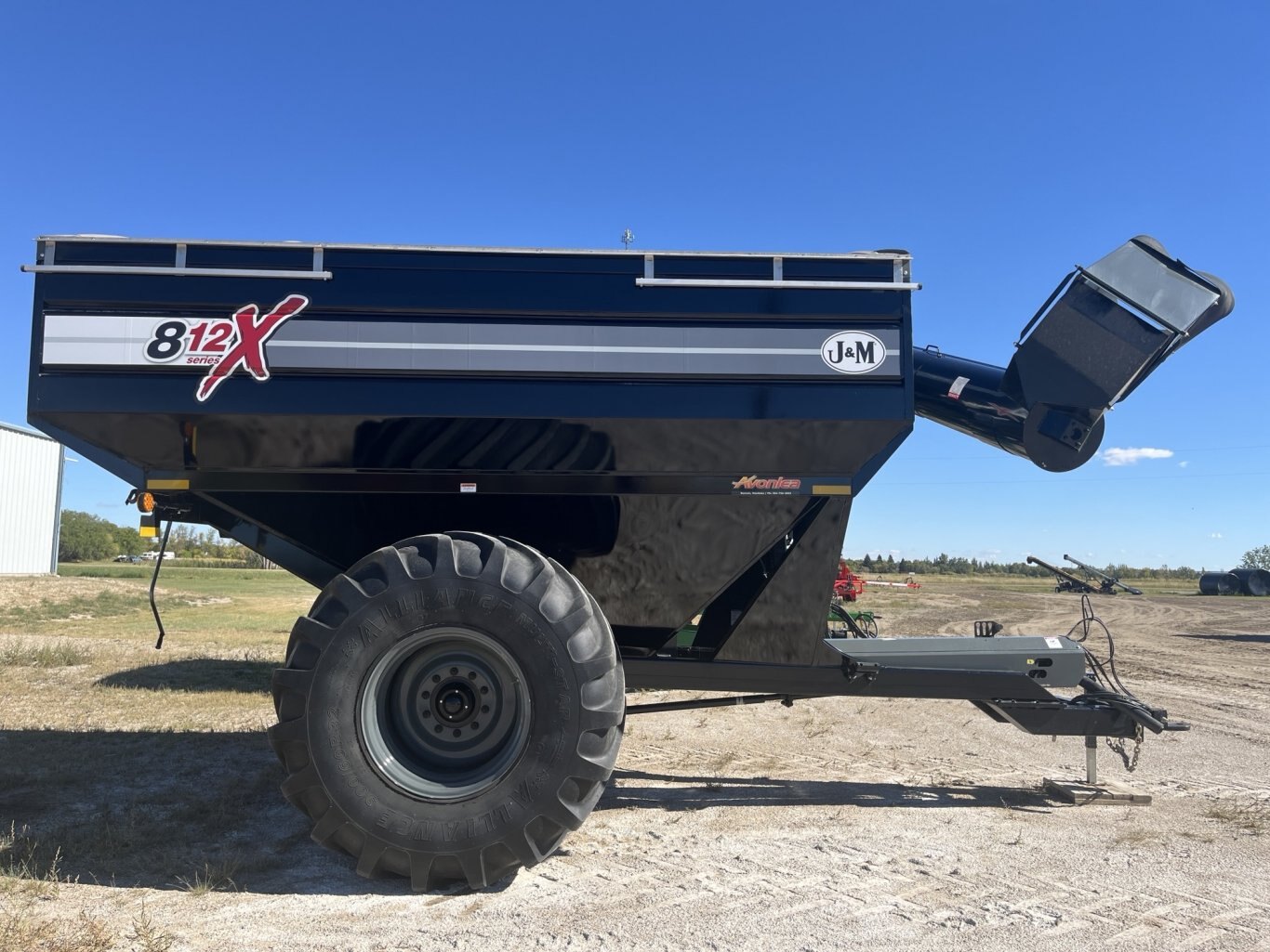 J&M 812 18 Scale Grain Cart