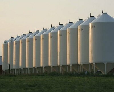 When to Run Grain Bin Fans for Optimal Storage Conditions