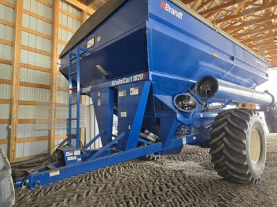 Used 2015 Brandt 1020XR Grain Cart