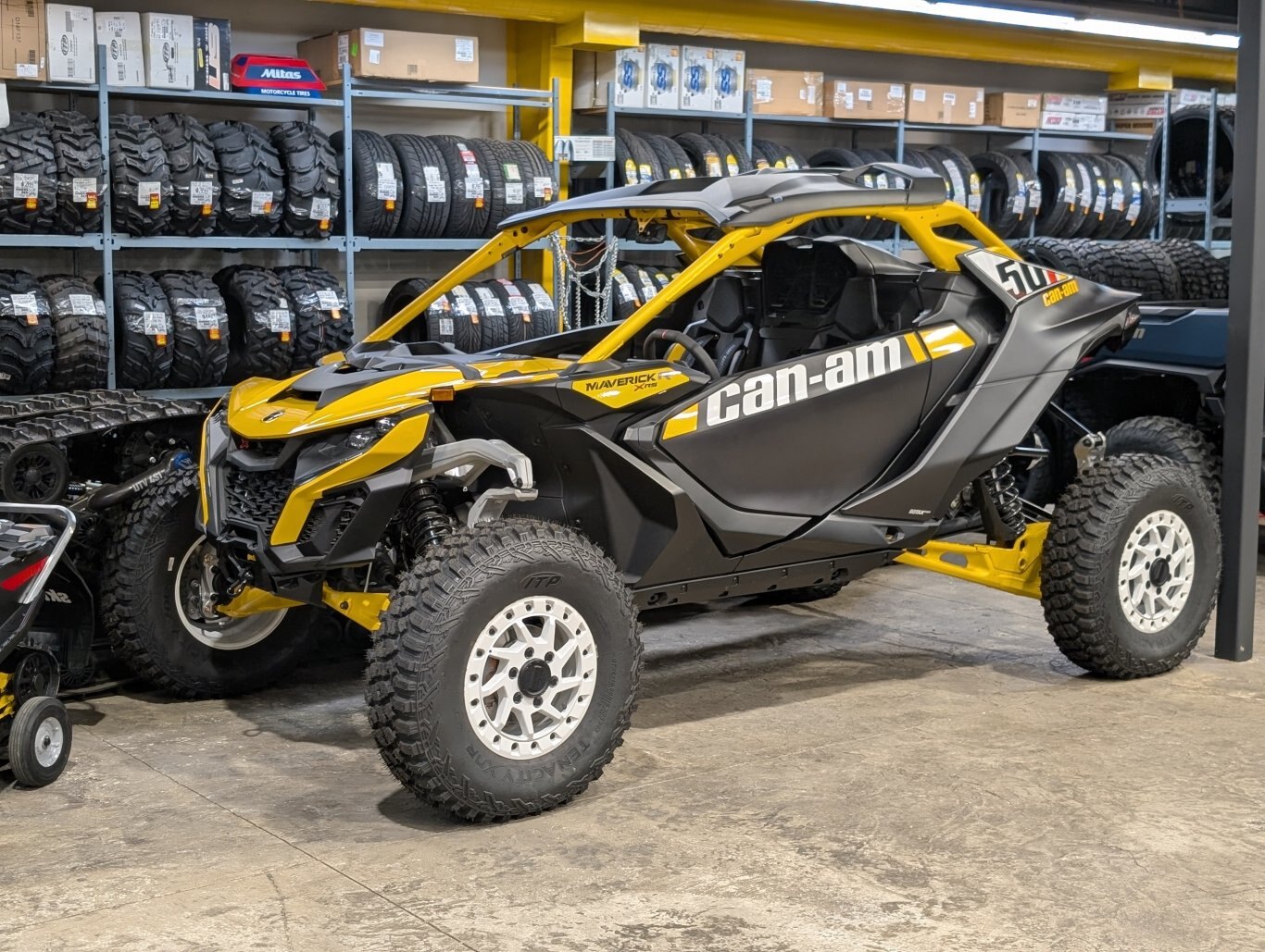 2024 Can Am MAVERICK R X RS WITH SMART SHOX