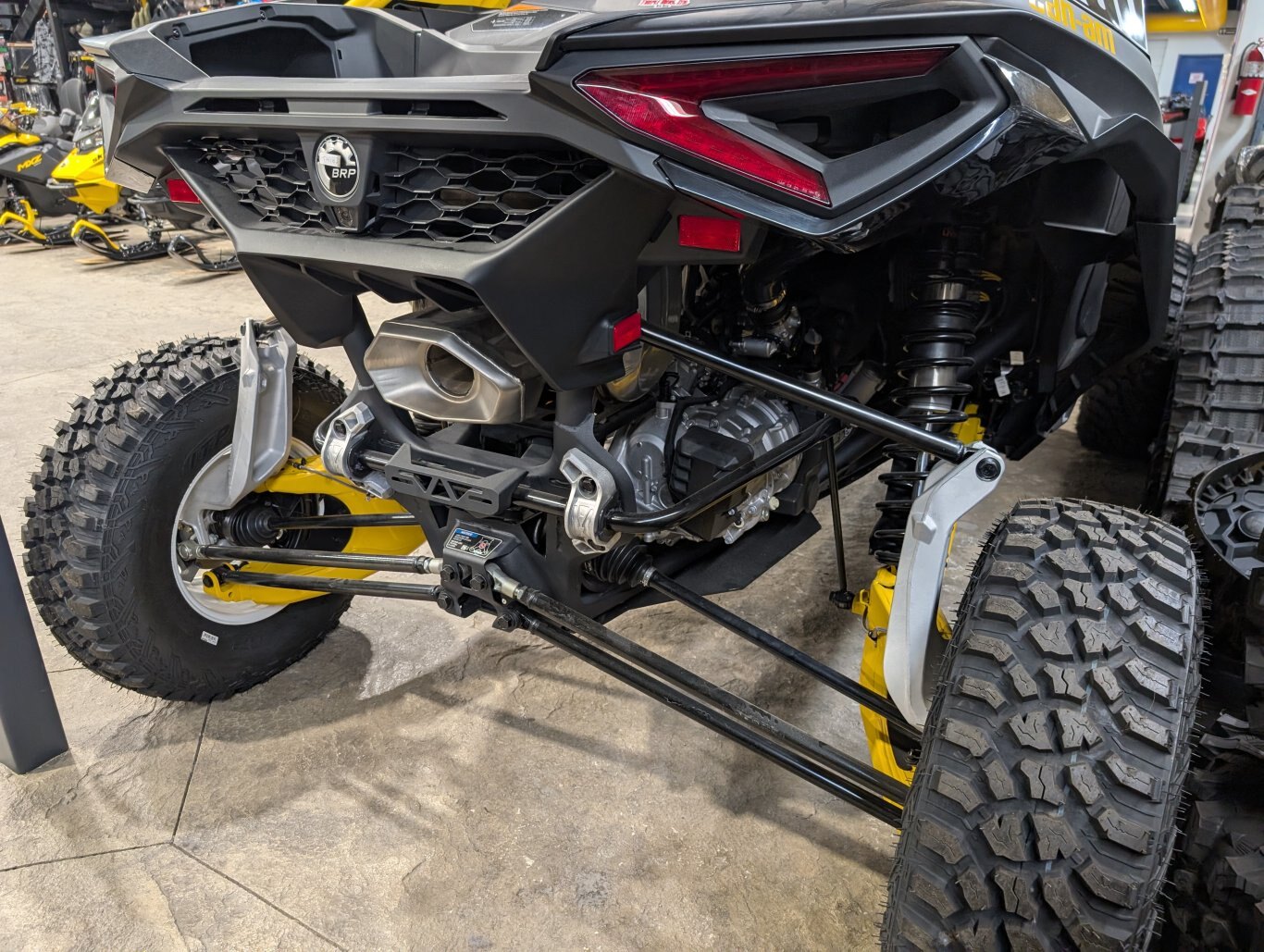 2024 Can Am MAVERICK R X RS WITH SMART SHOX