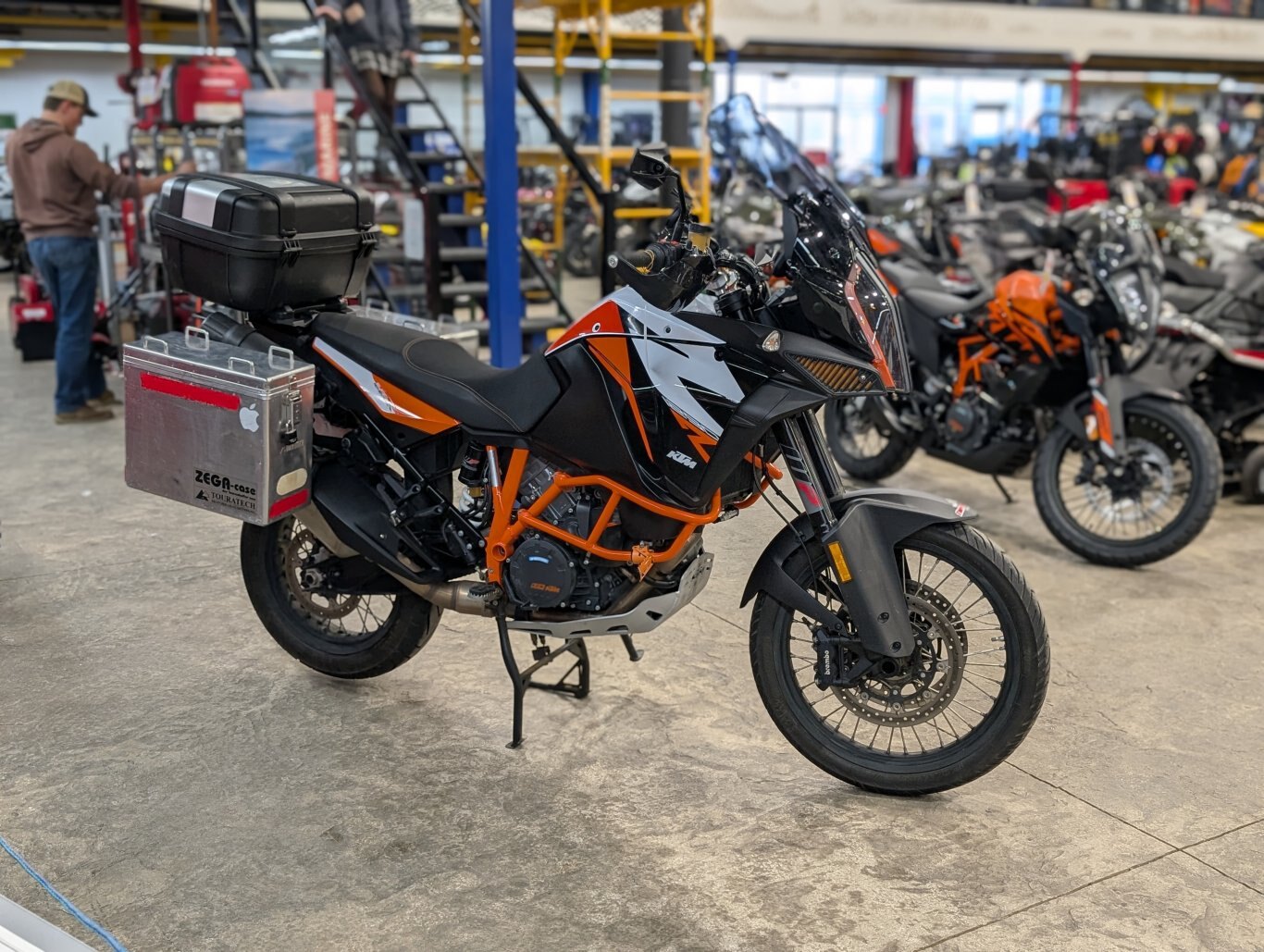 2019 KTM 1290 SUPER ADVENTURE R