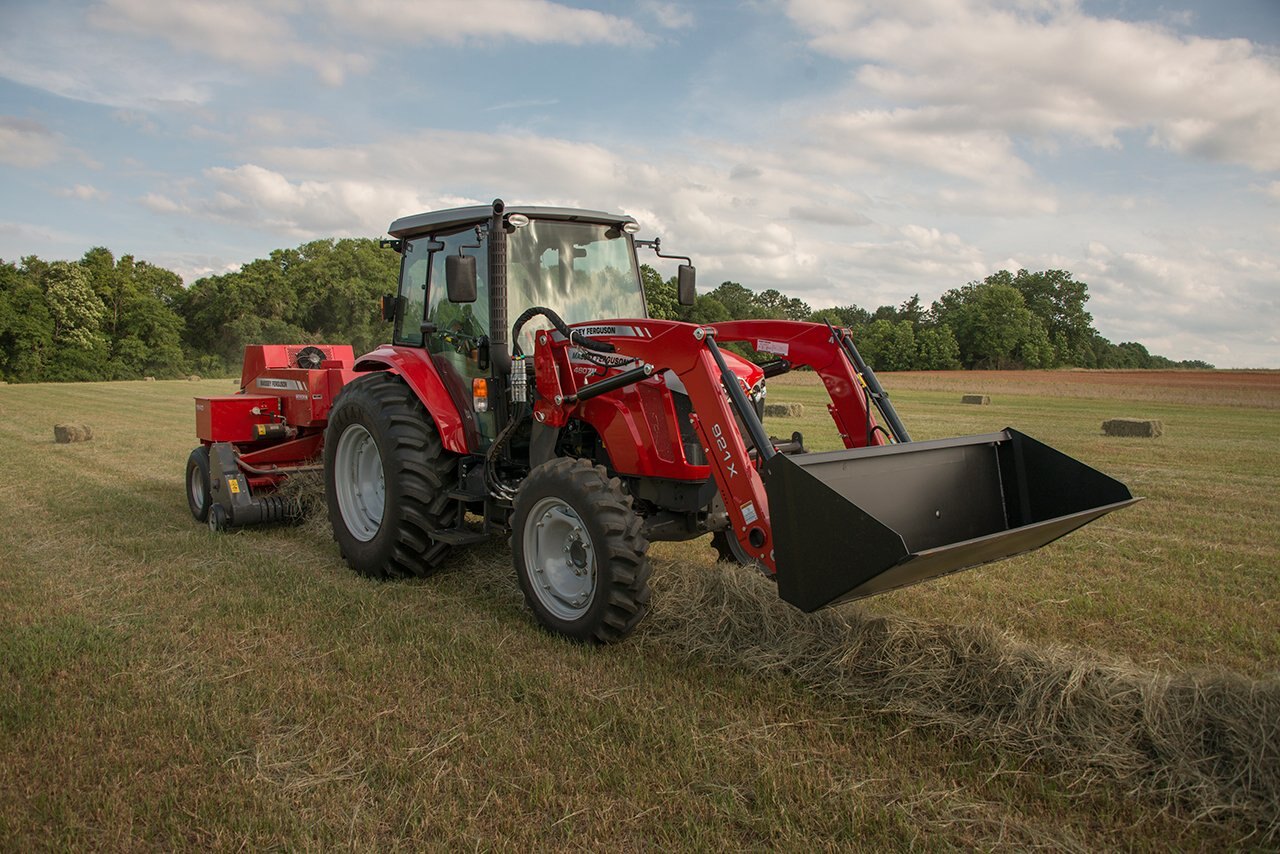 Massey Ferguson 4600m Series Utility Tractors 6686