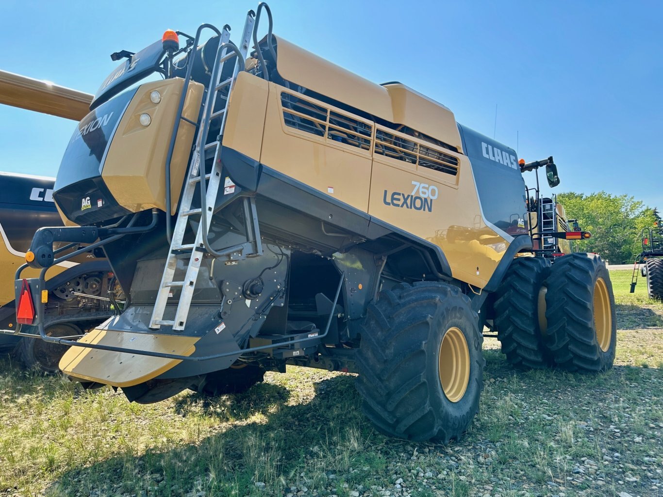 1385 Hrs, 2015 CLAAS LEXION 760