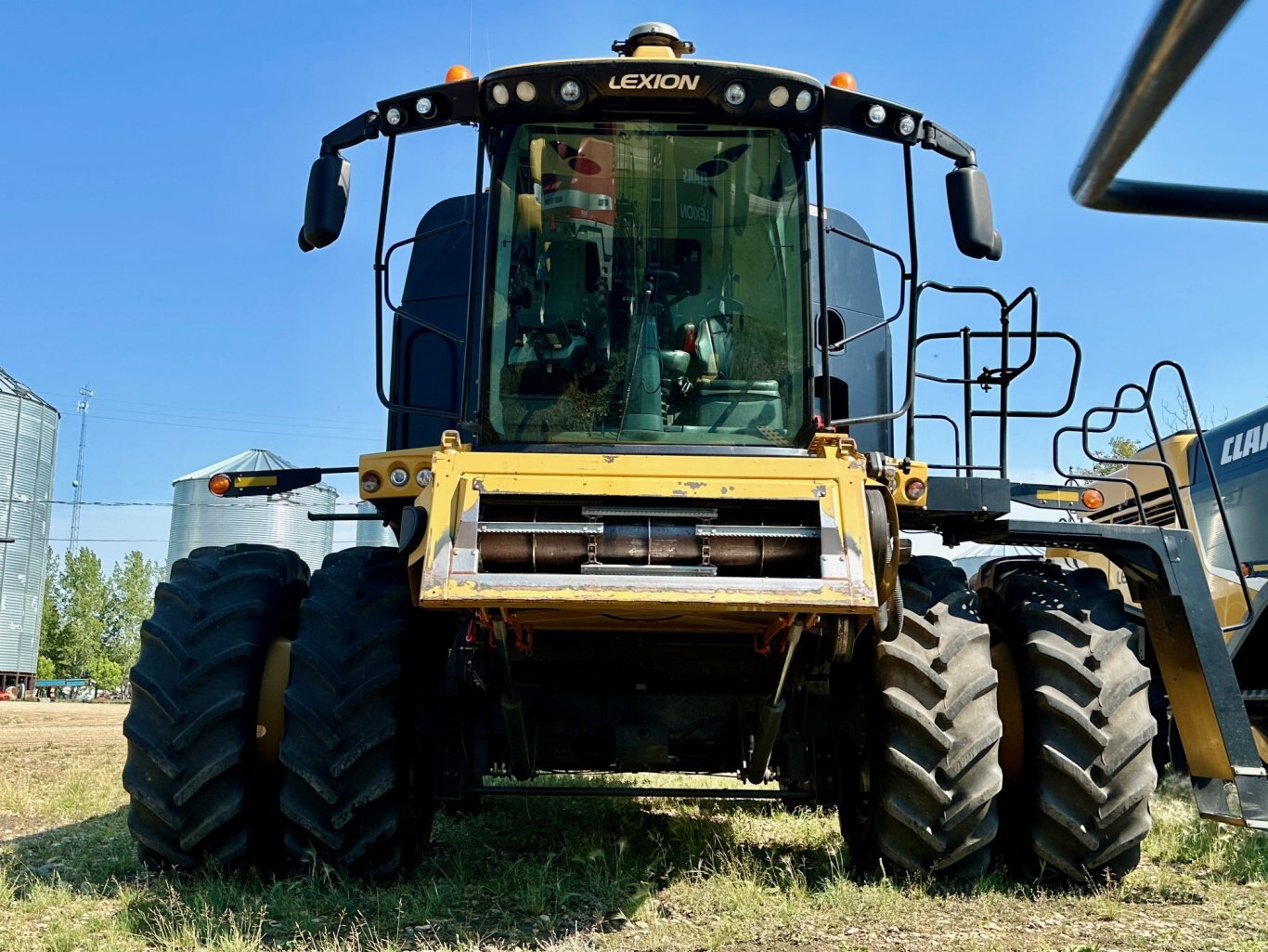 1385 Hrs, 2015 CLAAS LEXION 760