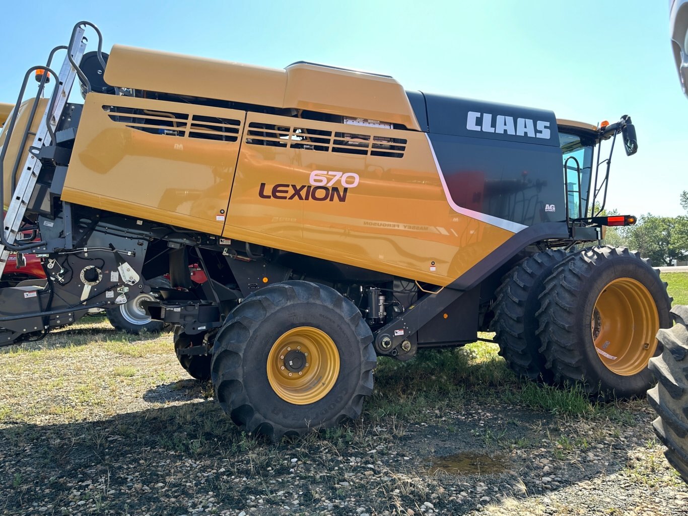 1106 Hrs, 2017 CLAAS LEXION 670