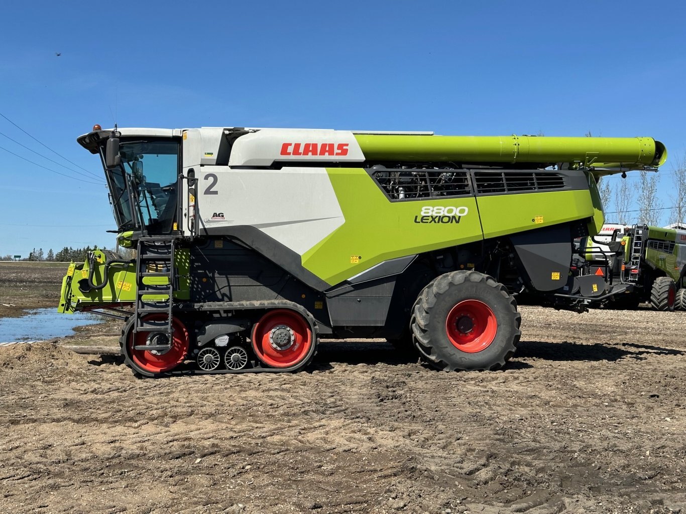 545 Hrs, 2021 CLAAS LEXION 8800TT