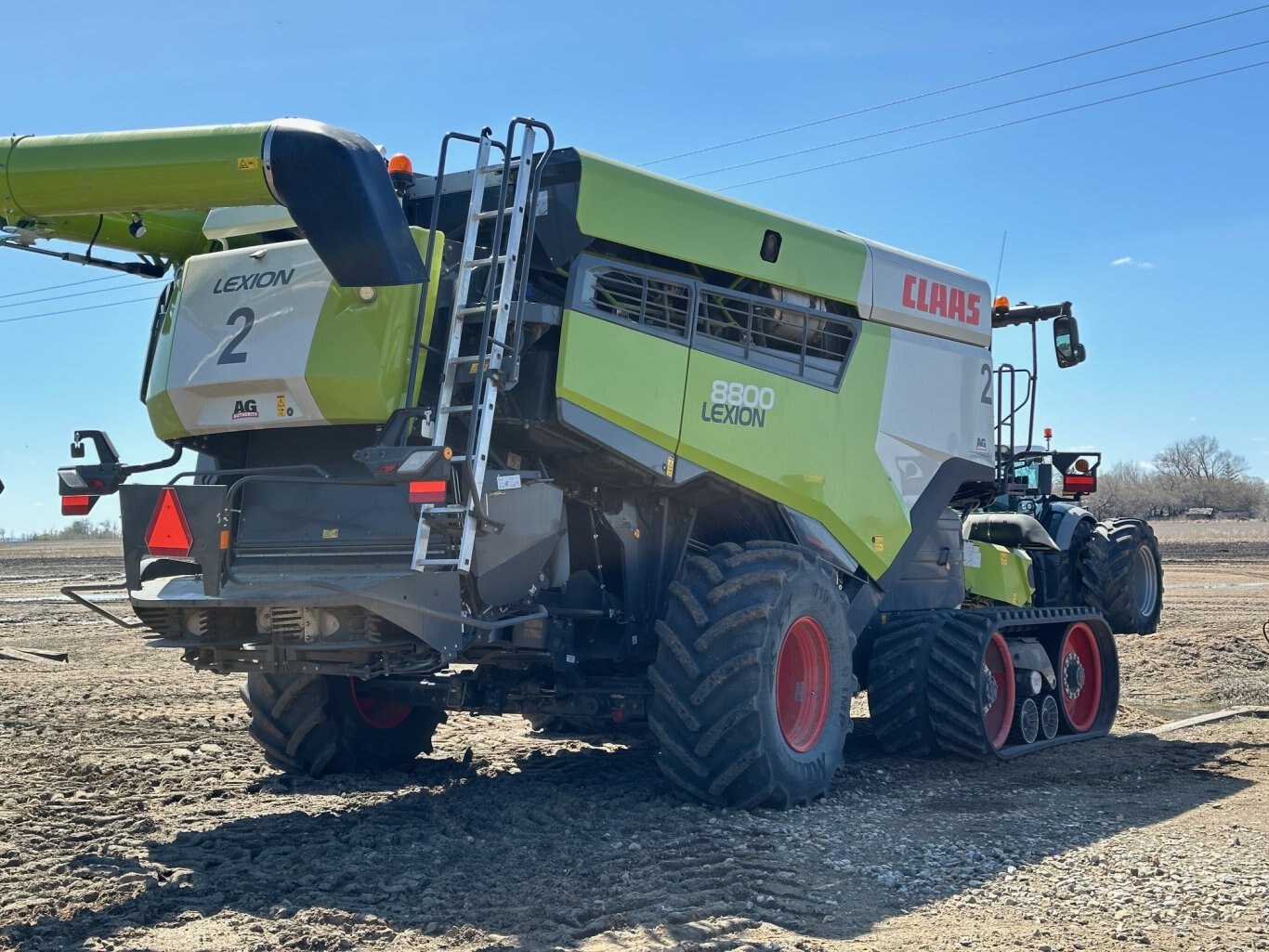 545 Hrs, 2021 CLAAS LEXION 8800TT