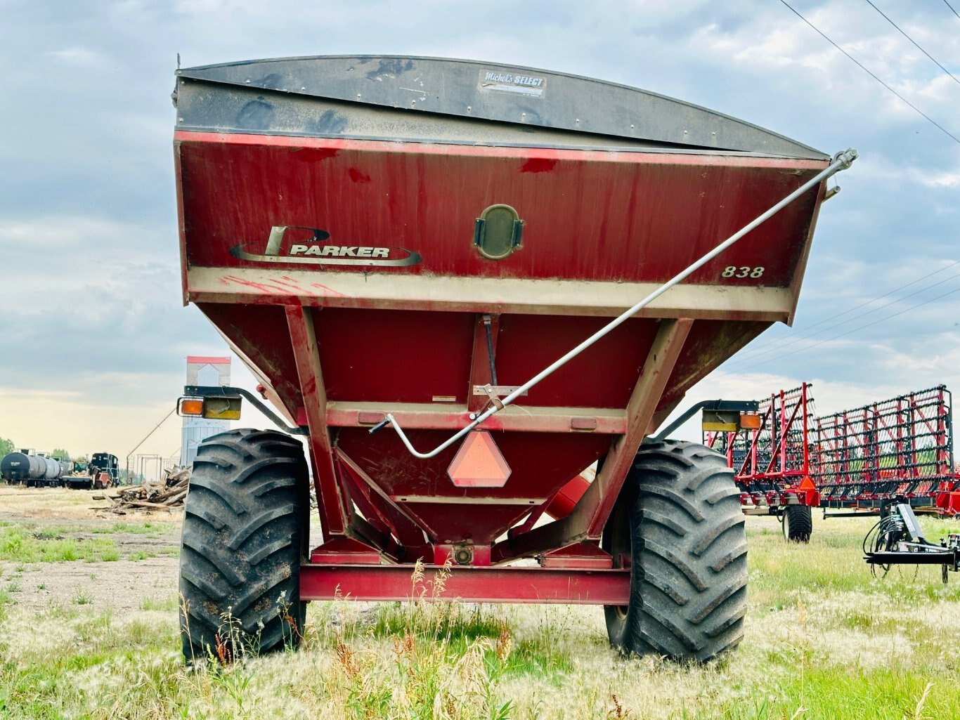 2005 Parker 838, 850 Bushel